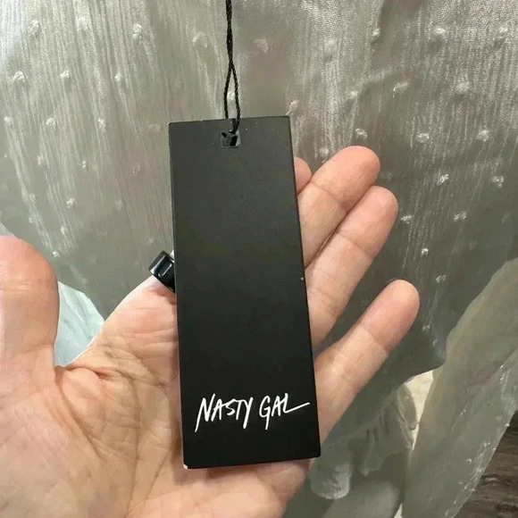 NWT Nasty Gal Cupped Square Neck Textured Crop Top White Size US 4 Long Sleeves - Picture 7 of 11